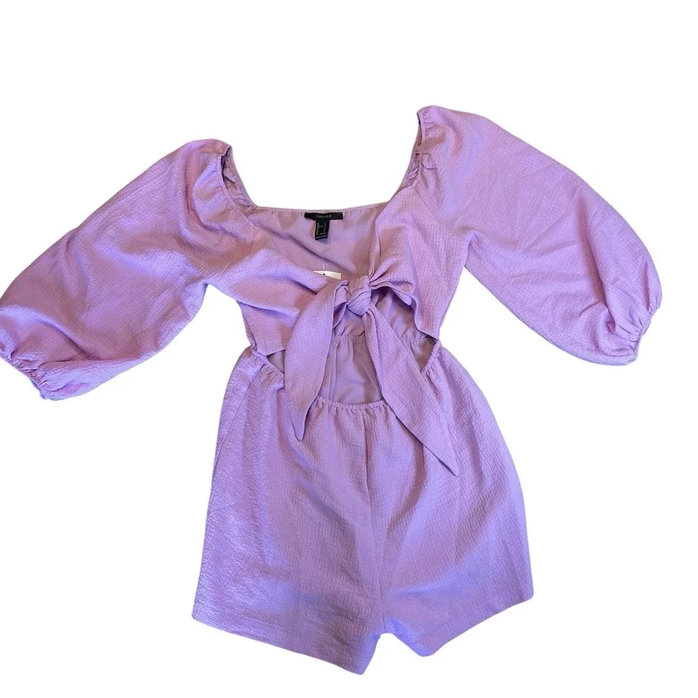 Forever 21 Romper With A Tie Front Cut‎ Out Waist Puff Sleeves Size S Purple NWT - Picture 2 of 10